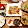 Obon De Gohan - 生姜焼き定食＋いくらおろし