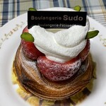 Boulangerie Sudo - 苺たっぷりショートケーキデニッシュ！！
