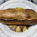 ブーランジェリー スドウ - 明太クリームたっぷりの明太フランス