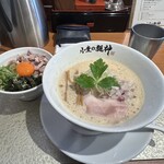 小麦の麺神 - 