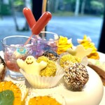 ア・ターブル - 