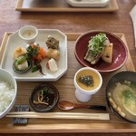 食堂カフェ ヒトトノ - 