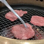 焼肉ホルモン ニクタラシ - 牛タン