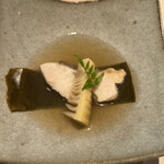 Sushi Nikko - おまかせ１２０００円。鯛蒸し物。筍の火入れも良かったです。