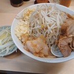 自家製ラーメン大者 - ラーメン 1000円
      ねぎ 120円
      コールはニンニクマシマシ