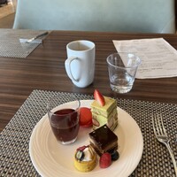 シースケープ テラス・ダイニング - 