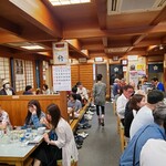 一月家 - 中は満席！