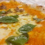 Fakalo pizza gallery - ニンジンとサルシッチャ