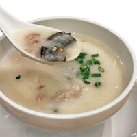 塩豚とピータンの香港粥