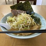 Ramen Shoppu - ネギラーメン、950円。