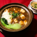 Mapo tofu and rice in a clay pot