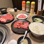 国産牛焼肉くいどん - 