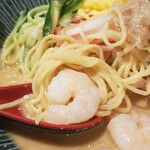Chuuka Daishin - 麺と海老、数えると海老は10個？