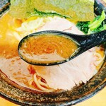 くせが強いラーメン Check it - しょうゆ