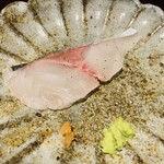 馳走 啐啄一十  - 【写真⑫】鯵(山口県周防大島、4日寝かせ)