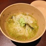 馳走 啐啄一十  - 【写真②】鮑(広島県)と京湯葉の東寺煮