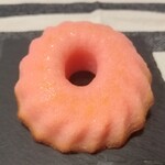 ゴンチャロフ - あまおう苺のクグロフ