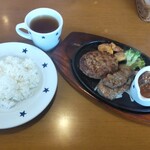 ステーキのどん - 日替り3品盛りスペシャルランチ1,133円