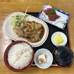 まんぷく - まんぷく定食　Aセット(刺身・焼肉)