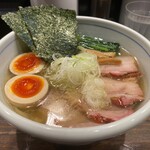 櫻井中華そば店 - 特製中華そば(塩)