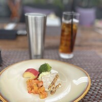 スミレオオサカ - 