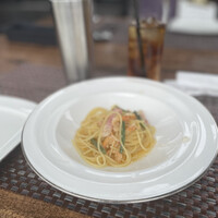 スミレオオサカ - 