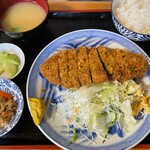 Tonkatsu Misawa - ニラメンチ定食