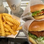 Shake Shack - 