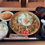 焼そば家 こう - 焼そばランチ　2玉追加バージョン