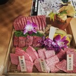 炭火焼肉 ひびの亭 - 