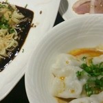 麻甜 - 比較的食べやすい。水餃子はいまいち。