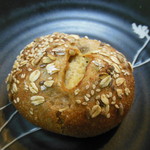 野菜食堂 - 【野菜食堂】で販売しているパンは富士宮の【GUCHIPAN】のパン