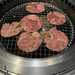 焼肉きんぐ - 豚タン