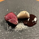 HIGASHITANI  - 鹿外腿肉 苺のソース 削りたてペコリーノロマーノチーズと共に