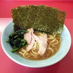 Iekei Ra-Men Numaduya - ラーメン790円。海苔増し100円。