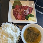 炭火焼肉 キンザン - 焼肉ランチ