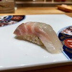 Sushi Fujirou - 真鯛の昆布締め
