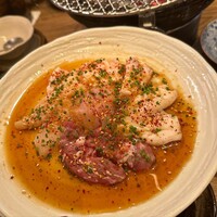 炭火焼肉ホルモン うしごろ 中目黒店 - 