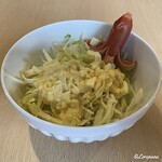 Pekko chan - タコちゃんウインナー入りのサラダ