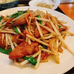 太まる 志津店 - 週替わりランチ：レバニラ炒め