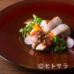Le Yoshi Casual French＆Bar - 和と洋の美しいコラボレーションを堪能『豚ロースの低温調理　山椒ソース』