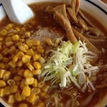 らぁ麺屋 大明神 - 味噌ラーメントッピングコーン