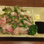 阿うん 博多串焼きの店 - 地鶏のタタキ