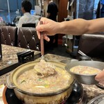 焼肉 和 江戸川橋二瓶 - コレはまるでコンビーフがとろーりテールスープに溶け込んで食べたことなーい