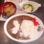 喫茶まるゆ - 温玉玉カレー