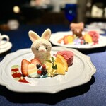 ハチカフェ - 