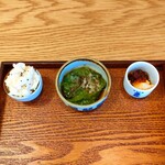 MIHARA KITCHEN - 定食の小鉢・ポテサラ､めかぶ､ゆで卵辣油