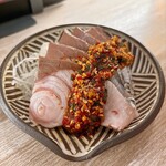 サインビーエス - 