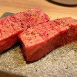 炭火焼肉 肉の匠 ひうち - 極上芯タン