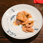 Rouhou toi - ほっき貝と蒸し鶏に椒麻